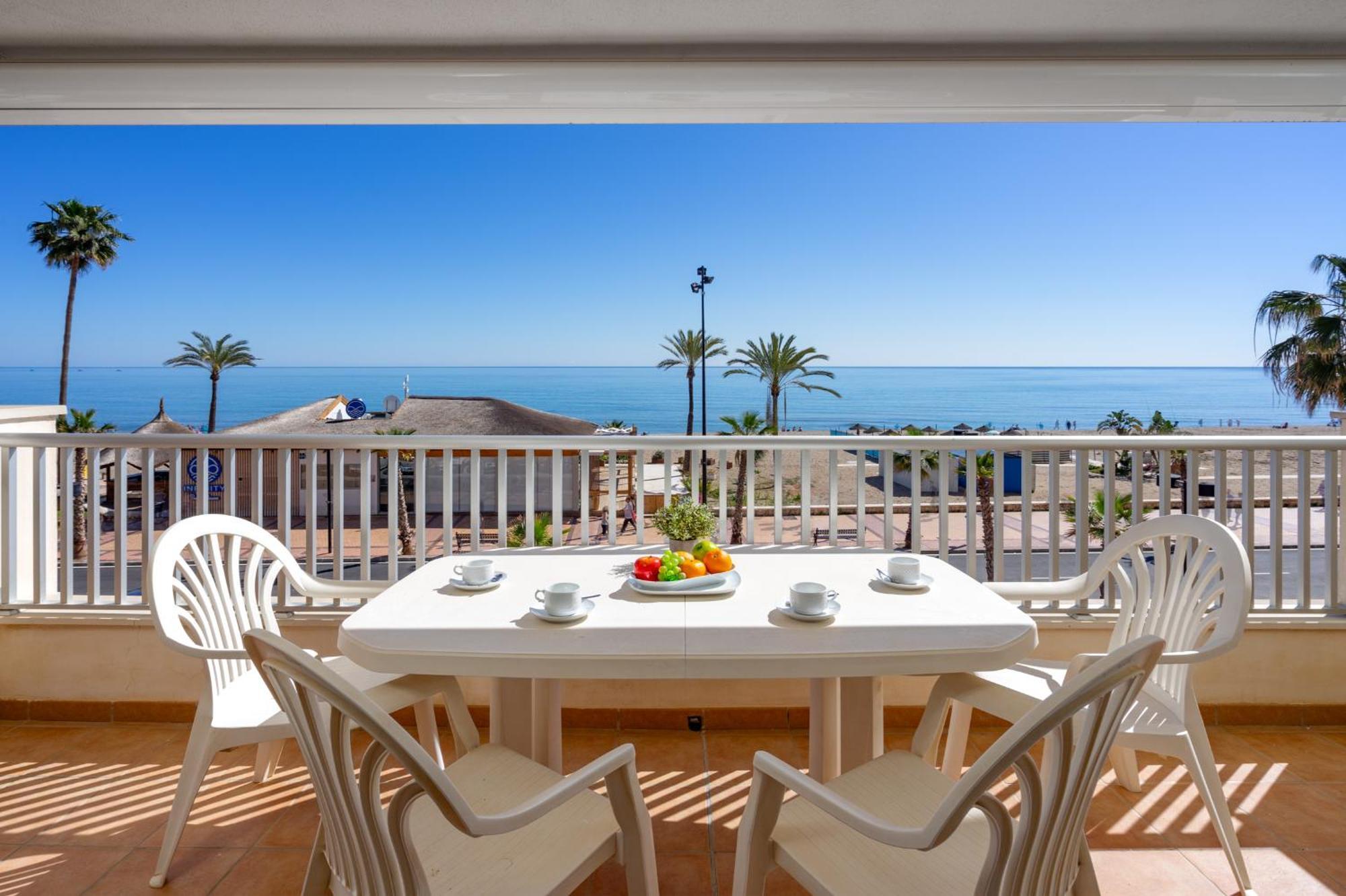 Don Juan Boliches Primera Linea De Playa Apartment